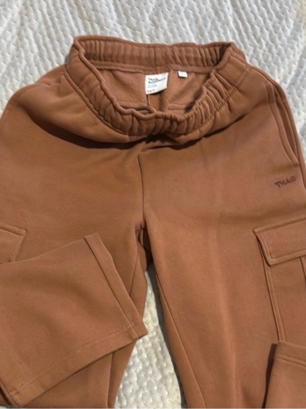 Aritzia Mega Fit Cargo Sweatpants